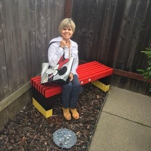 Meet your Posher, Lucie